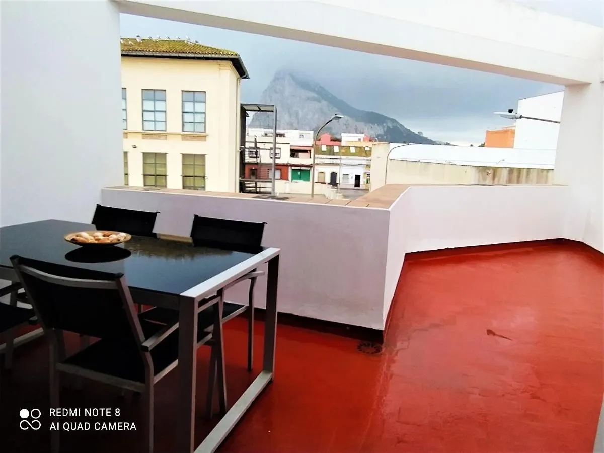 Atico Galileo Apartment La Linea de la Concepcion